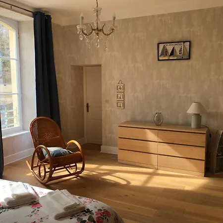 Дом отдыха Abbaye De L'Etanche - Un Cadre Naturel Exceptionnel - Patrimoine - *
